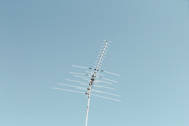 antena tv tabung